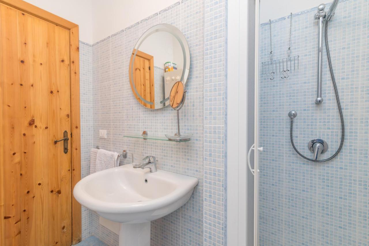 Loriana Seaside Home Santa Teresa Gallura Exterior photo